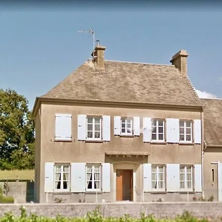 Nyaraló Spacieux Et Chaleureux