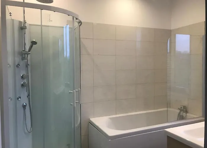 Spacieux Et Chaleureux בית נופש *